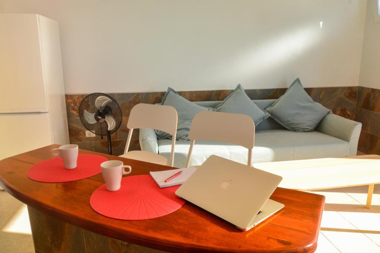 וייהרמוסו Apartamentos Playa Azul מראה חיצוני תמונה